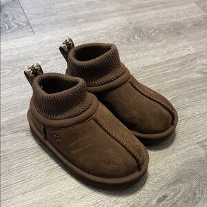 UGG Brown Kids Slippers